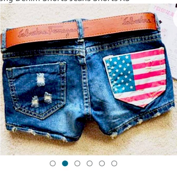 Pants - NWOT American flag back pocket jean shorts